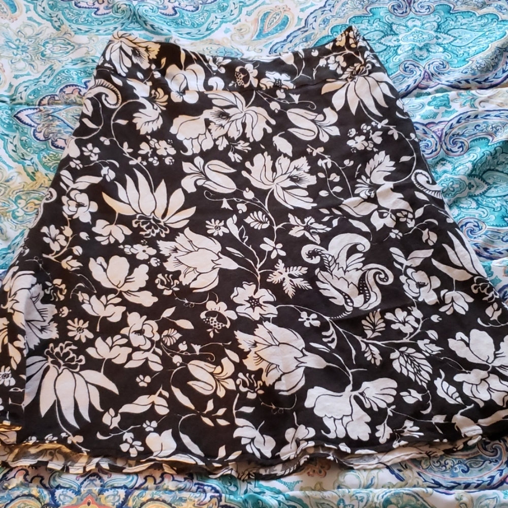 Ann Taylor brown floral skirt